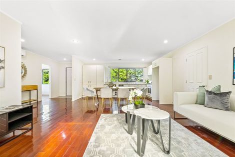 Photo of property in 4/17 Neta Grove, Henderson, Auckland, 0612