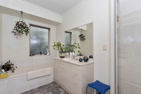 Photo of property in 9 Cashmere Place, Flagstaff, Hamilton, 3210