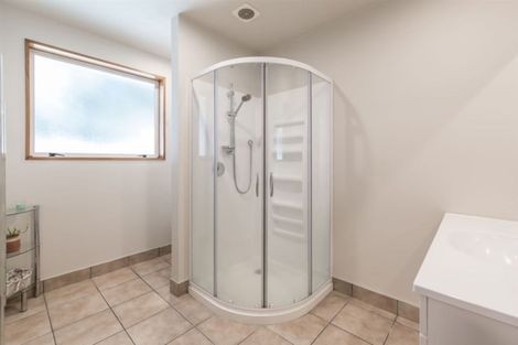 Photo of property in 2/74 Wildberry Street, Woolston, Christchurch, 8023