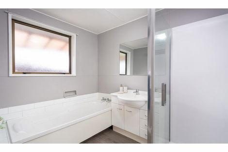 Photo of property in 146 Sparks Road, Hoon Hay, Christchurch, 8025