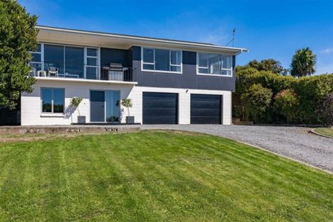 Photo of property in 4 Freeman Street, Mount Pleasant, Christchurch, 8081