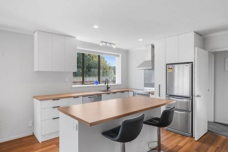 Photo of property in 1/23 Laing Crescent, Heathcote Valley, Christchurch, 8022