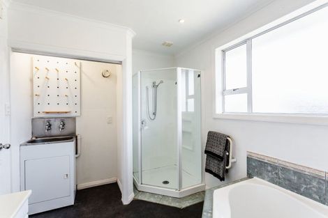 Photo of property in 1 King Street, Mosgiel, 9024