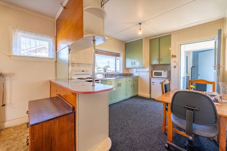 Photo of property in 45 Wilkin Street, Waimate, 7924