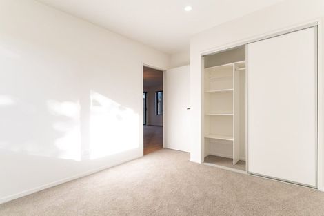 Photo of property in 16 Rangimarie Close, Opaheke, Papakura, 2113