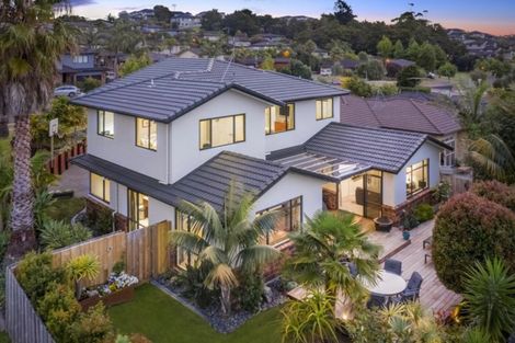 Photo of property in 2 Driftwood Drive, Red Beach, 0932