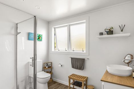 Photo of property in 5 Scanlon Place, Westport, 7825