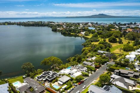 Photo of property in 15 Lake View Road, Takapuna, Auckland, 0622