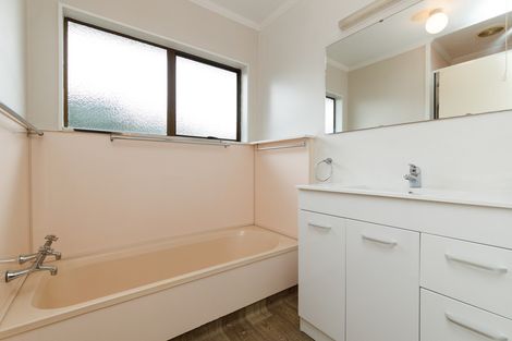 Photo of property in 34a Puriri Terrace, Roslyn, Palmerston North, 4414