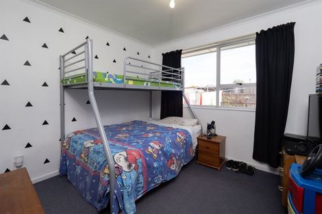 Photo of property in 100 Grove Street, Tinwald, Ashburton, 7700