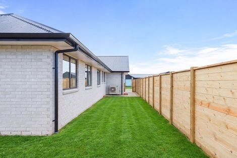 Photo of property in 20 Boyce Crescent, Cambridge, 3434