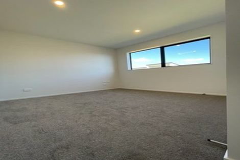 Photo of property in 13a Poruru Close, Papakura, 2110