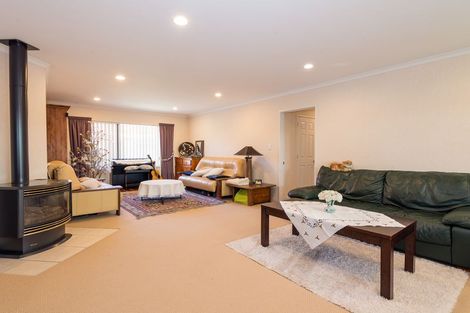 Photo of property in 7 Frame Place, Owhata, Rotorua, 3010