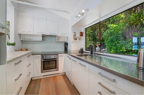 Photo of property in 43a Gerontius Lane, Snells Beach, 0920