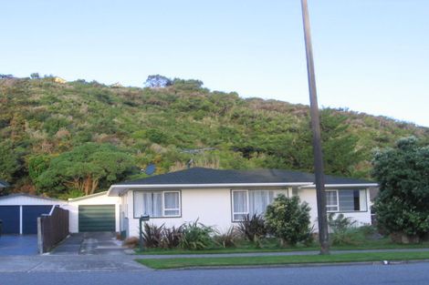 Photo of property in 184 Major Drive, Kelson, Lower Hutt, 5010