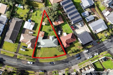 Photo of property in 47 Yeovil Road, Te Atatu Peninsula, Auckland, 0610