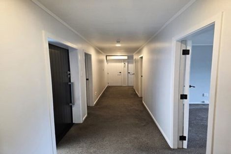 Photo of property in 68 Welcome Bay Road, Welcome Bay, Tauranga, 3112