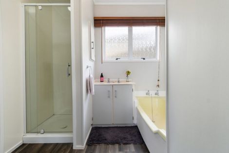 Photo of property in 9 Dunton Drive, Welcome Bay, Tauranga, 3112