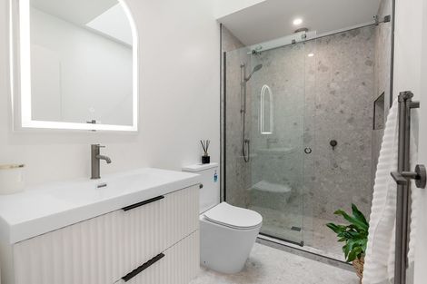 Photo of property in 1/4 Green Street, Mosgiel, 9024