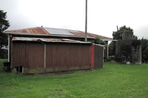 Photo of property in 5114 Te Araroa Road, Hicks Bay, Tikitiki, 4087