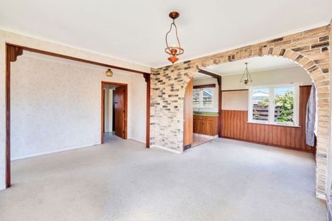 Photo of property in 1/5 Cameron Street, Papakura, 2110