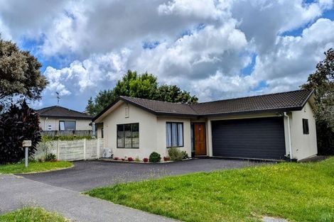 Photo of property in 39 Ian Sage Avenue, Long Bay, Auckland, 0630