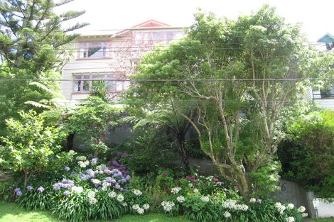 Photo of property in 36 Ngaio Road, Kelburn, Wellington, 6012