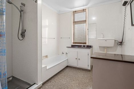 Photo of property in 50 Waller Street, Murchison, 7007