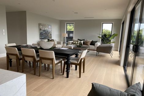 Photo of property in 40 Paparahi Place, Wainui, 0992