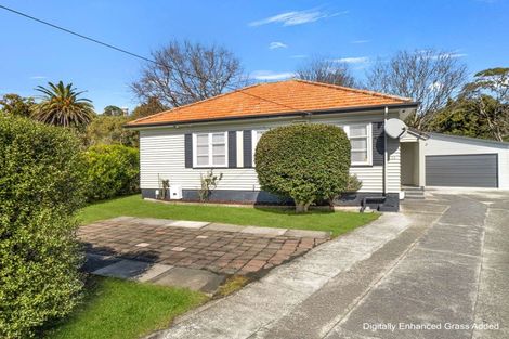 Photo of property in 14 Clapham Place, Whanganui East, Whanganui, 4500