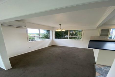 Photo of property in 51 Hepburn Road, Glendene, Auckland, 0602