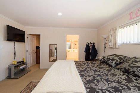 Photo of property in 7 Frame Place, Owhata, Rotorua, 3010