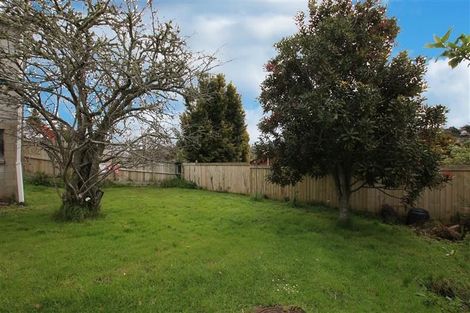 Photo of property in 1/658 Beach Road, Browns Bay, Auckland, 0630