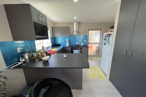 Photo of property in 14 Laureston Avenue, Papatoetoe, Auckland, 2025