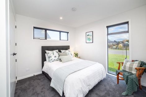 Photo of property in 1 Matai Grove, Greytown, 5712