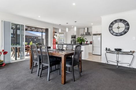 Photo of property in 17 Blanche Road, Papamoa Beach, Papamoa, 3118