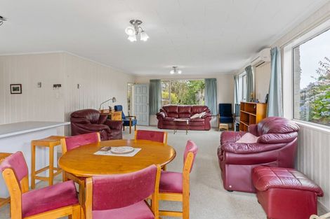 Photo of property in 2 Paretai Grove, Waikanae, 5036