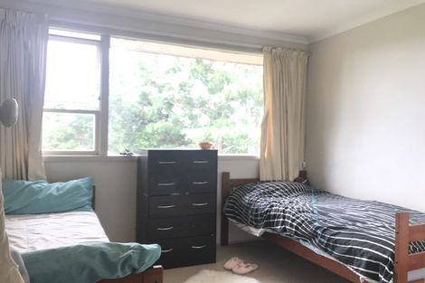 Photo of property in 153 Gossamer Drive, Pakuranga Heights, Auckland, 2010