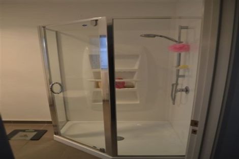 Photo of property in 53 Strowan Road, Strowan, Christchurch, 8052