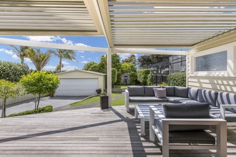Photo of property in 15 Peel Street, Westmere, Auckland, 1022