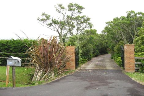 Photo of property in 36 Jack Paterson Road, Opaheke, Papakura, 2584