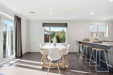 Photo of property in 34a Greenwood Close, Mairehau, Christchurch, 8013