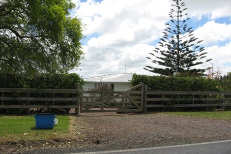 Photo of property in 219 Pomona Road, Kumeu, 0891