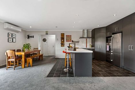 Photo of property in 48 Carroll Place, Owhata, Rotorua, 3010