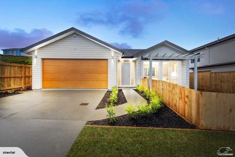 Photo of property in 125 Colonial Drive, Silverdale, 0932