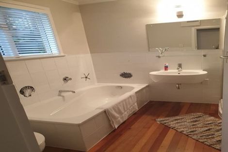 Photo of property in 76 Mount Pleasant Road, Mount Pleasant, Christchurch, 8081