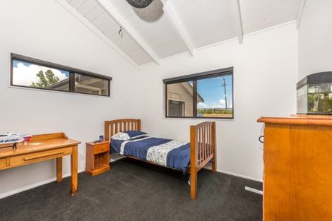 Photo of property in 314 Old North Road, Kumeu, 0892