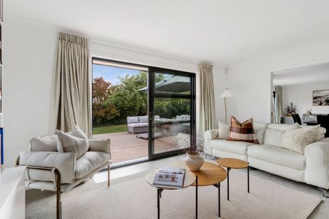 Photo of property in 24 Honiss Place, Cambridge, 3434