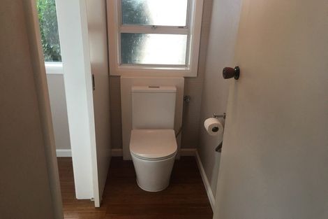 Photo of property in 4 Grahams Road, Ilam, Christchurch, 8041