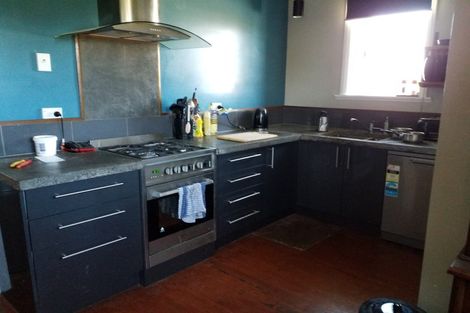 Photo of property in 8 Townshend Place, West End, Palmerston North, 4412